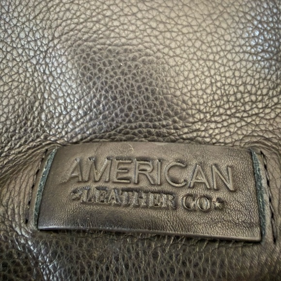 American Leather Co. Black Leather Acorn Double Entry Crossbody bag - Picture 3 of 16